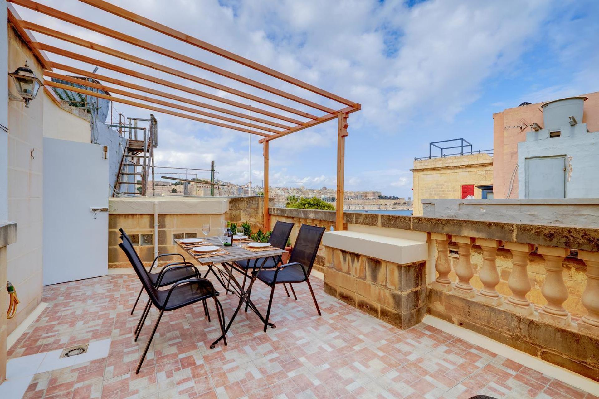 Traditional Maltese Townhouse, Roof Terrace And Views Senglea Eksteriør bilde