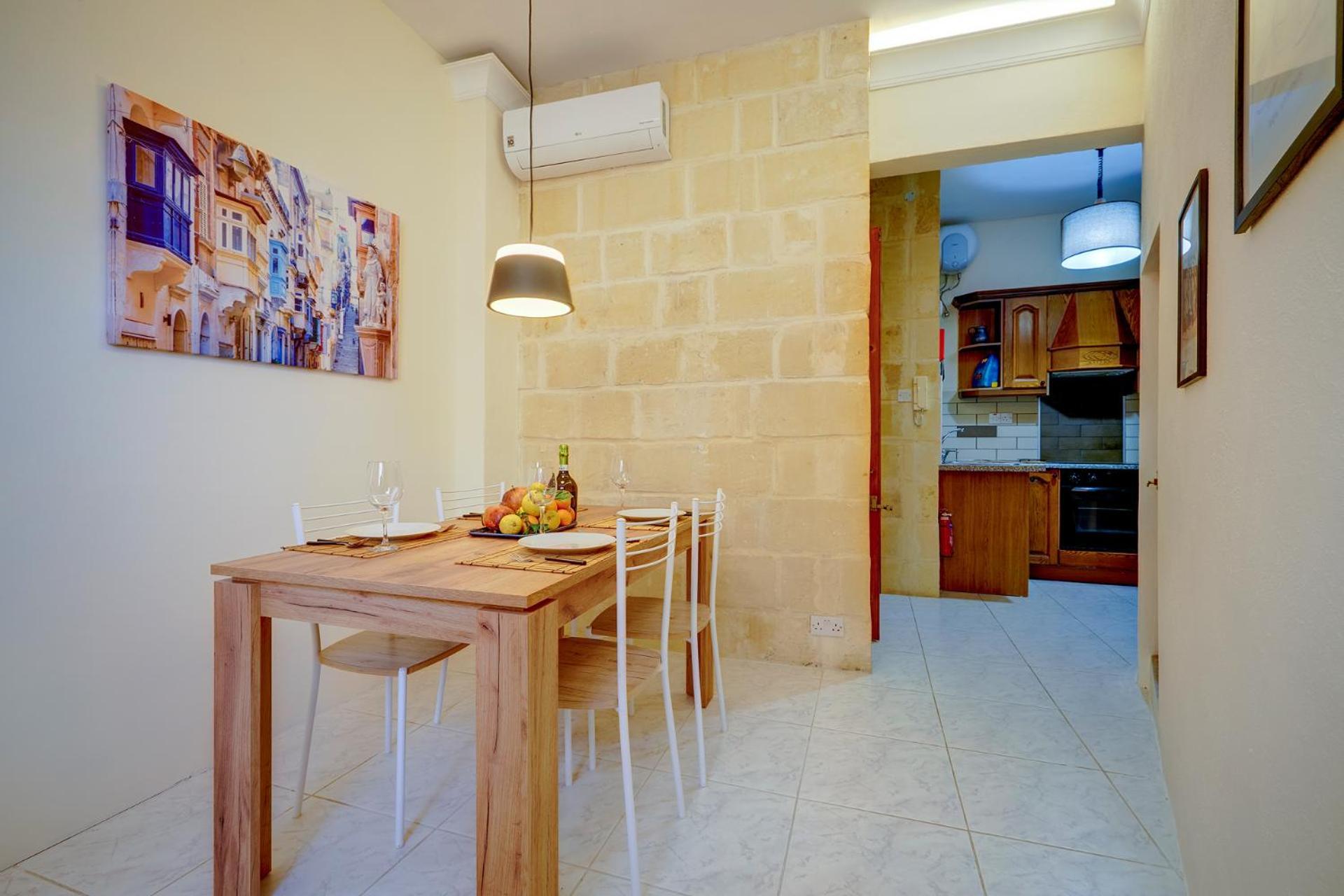 Traditional Maltese Townhouse, Roof Terrace And Views Senglea Eksteriør bilde